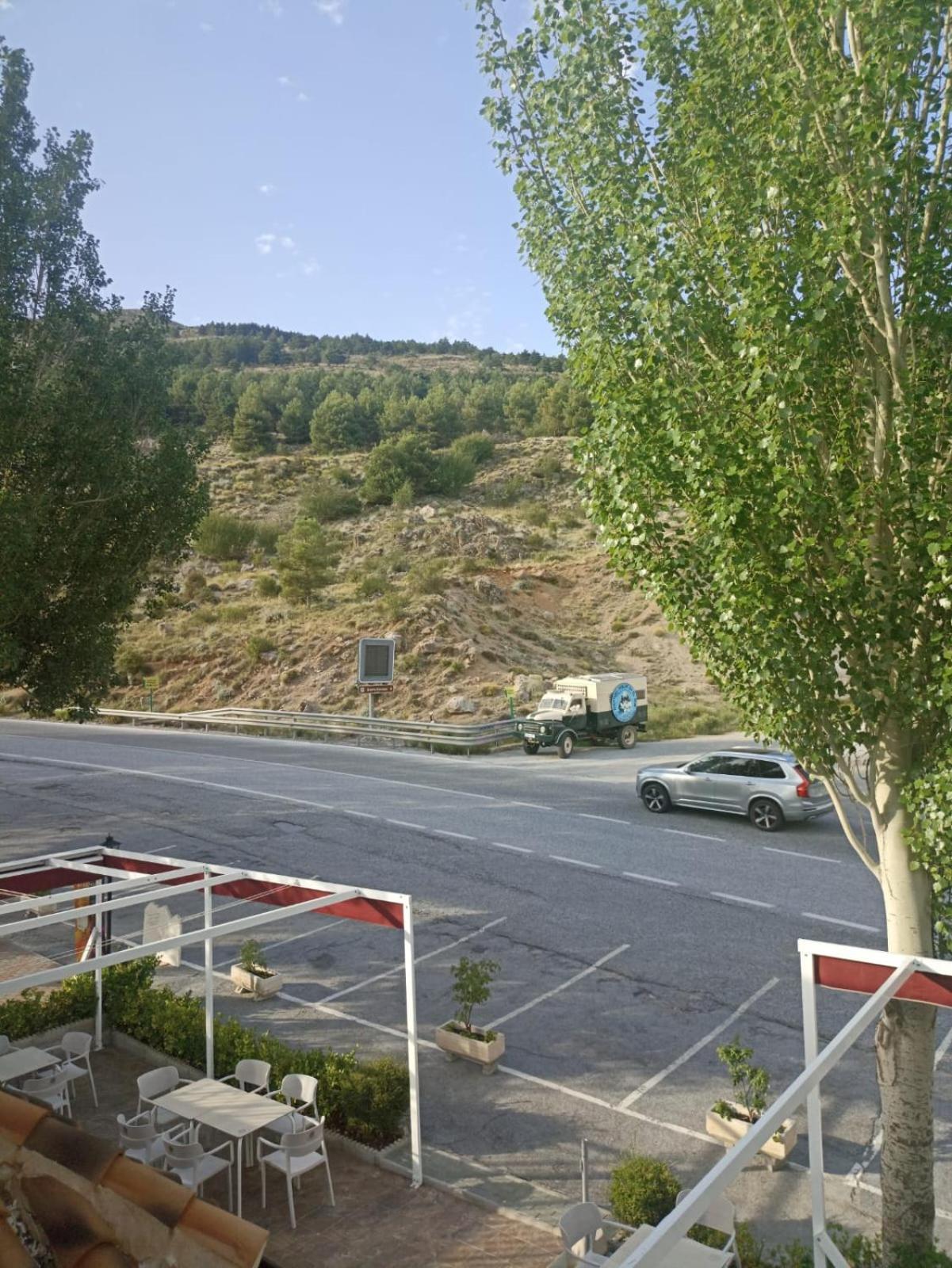 Hostal El Desvio Sierra Nevada Esterno foto
